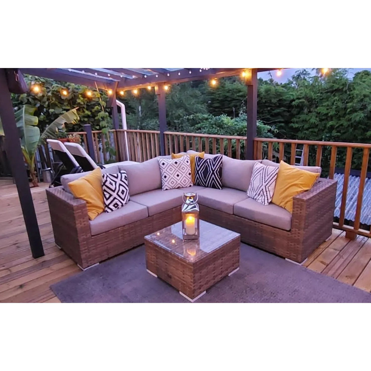 Luxury Brown Rattan Corner Set with Coffee Table