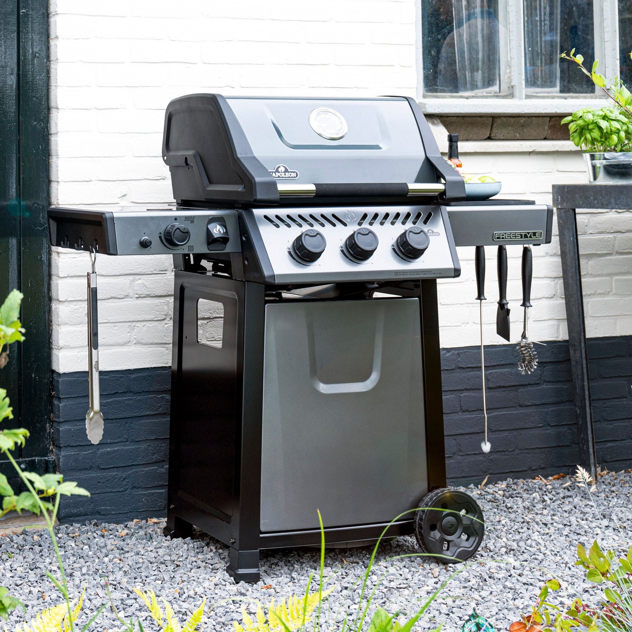 Napoleon Freestyle 365 SIB Gas Barbecue