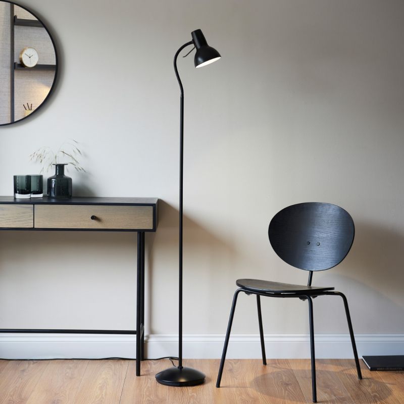 Capri Floor Lamp – Black